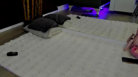 Bailey online show from 02-14-26, 05:21