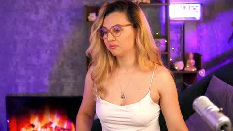 Bailey online show from 12-11-24, 05:32