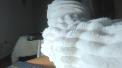 IM BAILEY online show from 09-22-25, 12:12