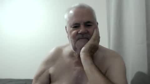 Baker242 online show from 10-05-25, 11:24