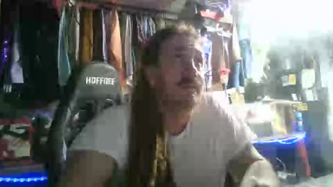 boton online show from 11-03-25, 09:27