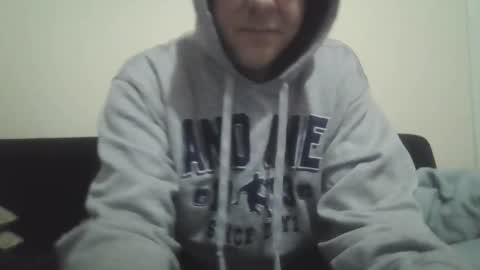 Snapshot of ballzrockwell chatting on 01-12-26, 01:05 ballzrockwell online show from 01-12-26, 01:05