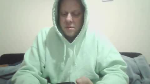 Snapshot of ballzrockwell chatting on 02-15-26, 02:03 ballzrockwell online show from 02-15-26, 02:03