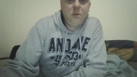 Snapshot of ballzrockwell chatting on 05-31-26, 12:12 ballzrockwell online show from 05-31-26, 12:12