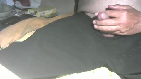 Snapshot of balou263 chatting on 06-08-26, 11:16 balou263 online show from 06-08-26, 11:16