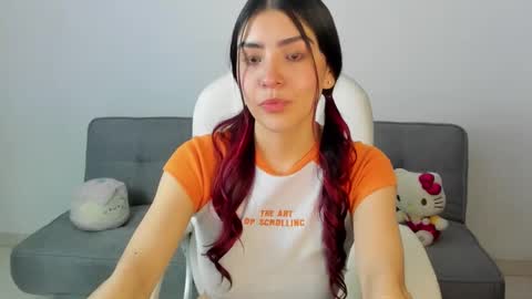 Vanessa online show from 12-14-24, 06:02