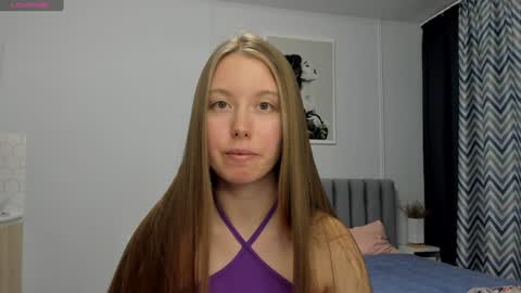Snapshot of bam_bi chatting on 12-06-24, 12:34 Kira online show from 12-06-24, 12:34