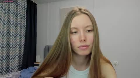 Snapshot of bam_bi chatting on 02-19-25, 11:57 Kira online show from 02-19-25, 11:57