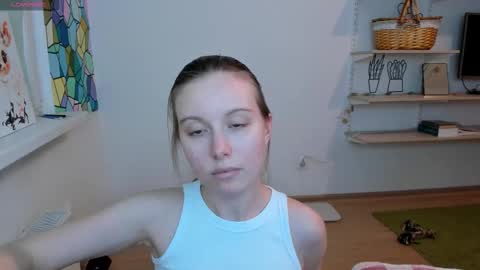 Snapshot of bam_bi chatting on 10-14-25, 11:16 Kira online show from 10-14-25, 11:16