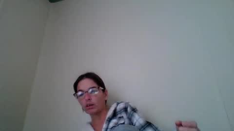Snapshot of bamacpl80 chatting on 12-06-24, 05:44 bamacpl80 online show from 12-06-24, 05:44