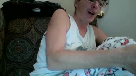 Snapshot of bamacpl80 chatting on 12-22-24, 10:58 bamacpl80 online show from 12-22-24, 10:58