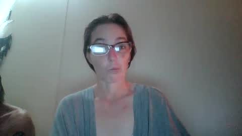 Snapshot of bamacpl80 chatting on 02-19-25, 01:40 bamacpl80 online show from 02-19-25, 01:40