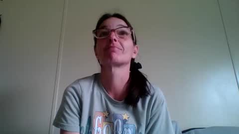 Snapshot of bamacpl80 chatting on 03-10-25, 04:14 bamacpl80 online show from 03-10-25, 04:14