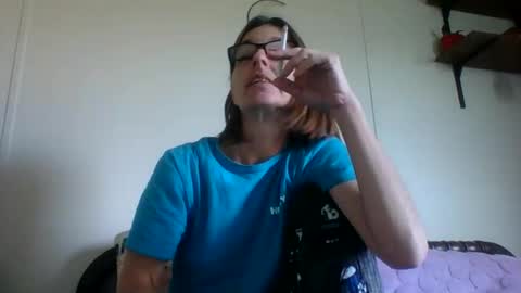 Snapshot of bamacpl80 chatting on 01-11-26, 02:44 bamacpl80 online show from 01-11-26, 02:44