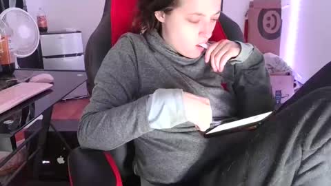 bambiboo8113 online show from 02-25-25, 01:20