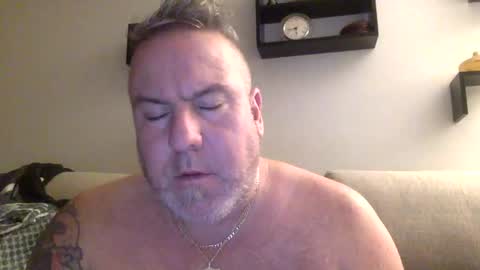 banana5289 online show from 03-01-25, 10:45