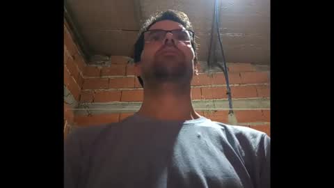 Ezequiel online show from 12-14-25, 01:33