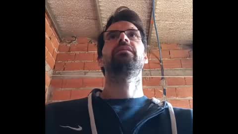 Ezequiel online show from 04-24-26, 04:09