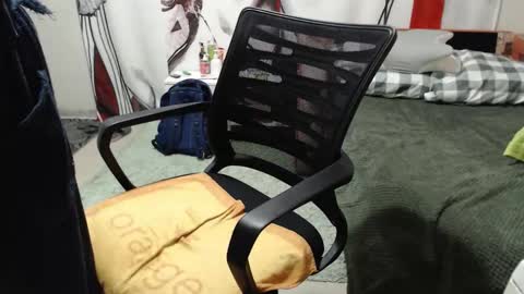 Snapshot of banderkin1980 chatting on 12-22-25, 06:49 Kengoo4girls online show from 12-22-25, 06:49