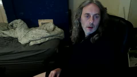 Snapshot of bangintoleather chatting on 05-03-26, 02:17 bangintoleather online show from 05-03-26, 02:17