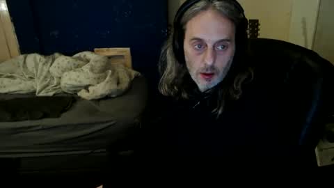 Snapshot of bangintoleather chatting on 05-08-26, 02:17 bangintoleather online show from 05-08-26, 02:17