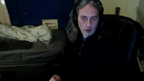 Snapshot of bangintoleather chatting on 05-22-26, 02:19 bangintoleather online show from 05-22-26, 02:19