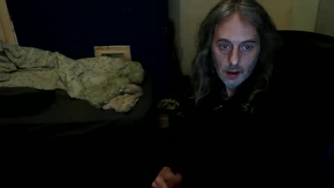 Snapshot of bangintoleather chatting on 06-08-26, 01:09 bangintoleather online show from 06-08-26, 01:09