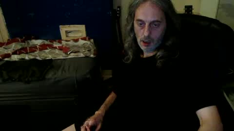 Snapshot of bangintoleather chatting on 06-22-26, 02:02 bangintoleather online show from 06-22-26, 02:02