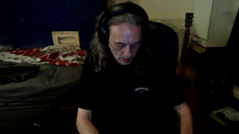 Snapshot of bangintoleather chatting on 07-10-26, 02:16 bangintoleather online show from 07-10-26, 02:16