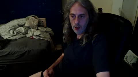 Snapshot of bangintoleather chatting on 07-17-26, 02:07 bangintoleather online show from 07-17-26, 02:07
