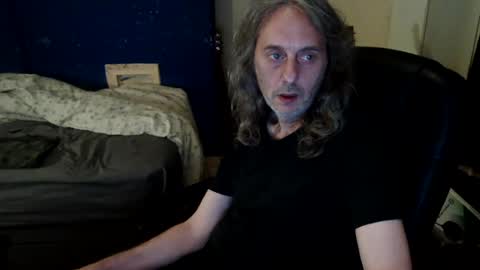 Snapshot of bangintoleather chatting on 07-26-26, 01:58 bangintoleather online show from 07-26-26, 01:58