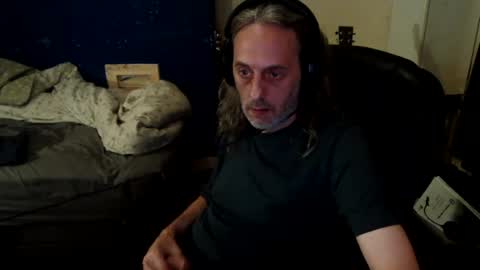 Snapshot of bangintoleather chatting on 07-31-26, 02:44 bangintoleather online show from 07-31-26, 02:44