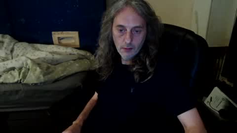 Snapshot of bangintoleather chatting on 08-03-26, 02:21 bangintoleather online show from 08-03-26, 02:21