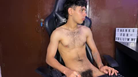 Damiano online show from 01-07-26, 03:36