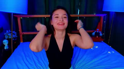 Snapshot of barbarafinch chatting on 01-15-26, 07:57 Barbara online show from 01-15-26, 07:57