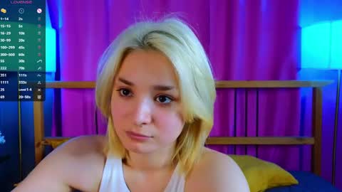 Snapshot of barbarafinch chatting on 05-23-26, 07:35 Barbara online show from 05-23-26, 07:35
