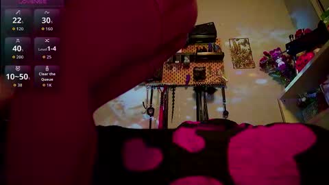 barbaraviciosa online show from 11-20-25, 08:25