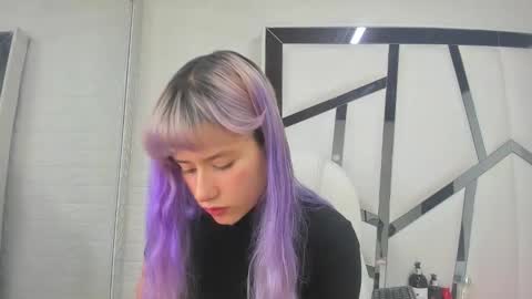 Snapshot of barbieambarx chatting on 09-12-25, 01:22 Barbie online show from 09-12-25, 01:22