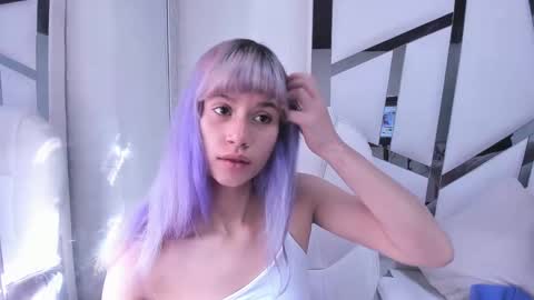 Snapshot of barbieambarx chatting on 09-16-25, 12:39 Barbie online show from 09-16-25, 12:39