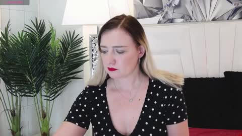 Ann online show from 12-16-24, 11:44