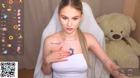 Eva online show from 10-16-25, 11:17