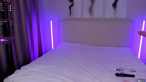 Snapshot of barbielina_ chatting on 11-06-25, 08:32 Emma online show from 11-06-25, 08:32