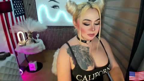 Snapshot of barbietop_alexa69 chatting on 09-24-25, 05:16 Miss Alexa Fields online show from 09-24-25, 05:16