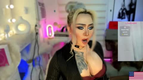 Snapshot of barbietop_alexa69 chatting on 10-13-25, 07:25 Miss Alexa Fields online show from 10-13-25, 07:25