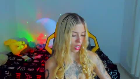 Snapshot of barbiie_5 chatting on 05-16-26, 05:26 Barbie online show from 05-16-26, 05:26