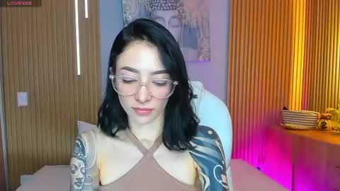 Snapshot of barbiie_scoth chatting on 06-21-26, 07:05 Barbie Scot online show from 06-21-26, 07:05