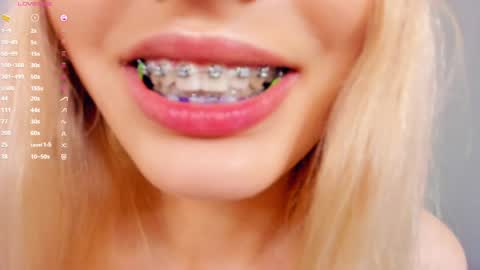 Snapshot of barbimia chatting on 05-31-26, 03:30 Mia online show from 05-31-26, 03:30