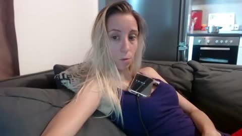 Lena online show from 07-21-26, 05:59