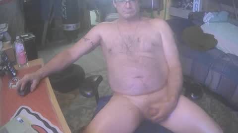 Snapshot of barewood30s chatting on 11-29-25, 02:31 Barewood30s online show from 11-29-25, 02:31