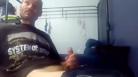 Snapshot of barney_duff chatting on 05-26-26, 02:40 barney_duff online show from 05-26-26, 02:40